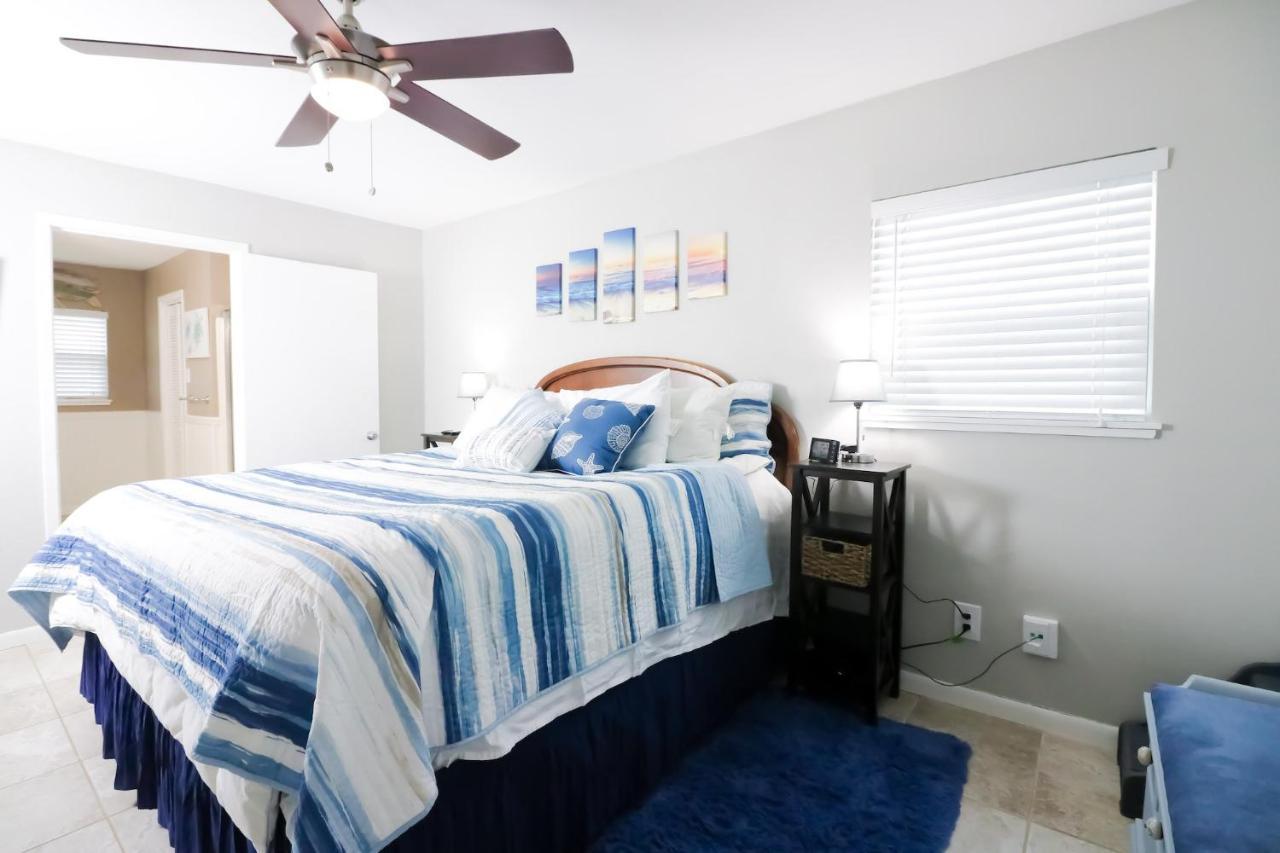 Sunny Daze Walk To Beach 2 Decks Pet Friendly Has A Mini Bar Galveston Esterno foto