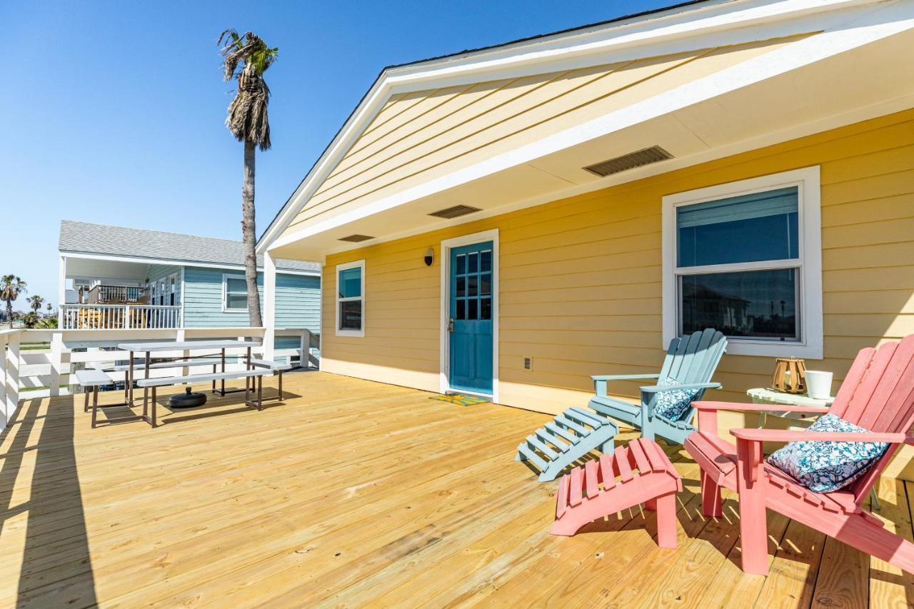 Sunny Daze Walk To Beach 2 Decks Pet Friendly Has A Mini Bar Galveston Esterno foto